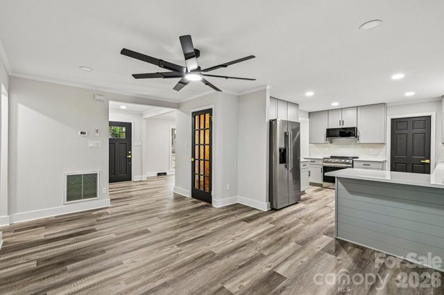 4908 Zephyr Lane, Charlotte, NC 28209