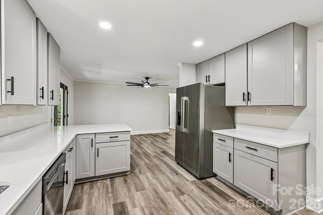 4908 Zephyr Lane, Charlotte, NC 28209