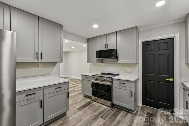 4908 Zephyr Lane, Charlotte, NC 28209