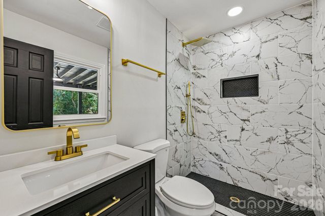 4908 Zephyr Lane, Charlotte, NC 28209