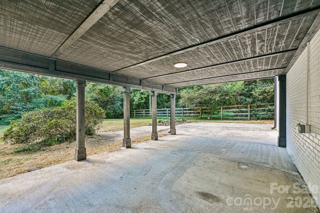 4908 Zephyr Lane, Charlotte, NC 28209