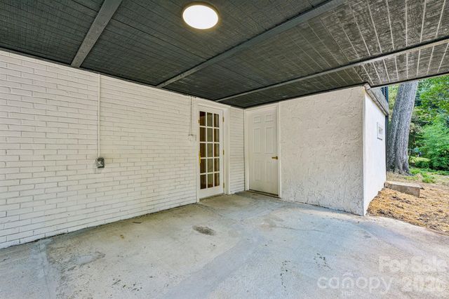 4908 Zephyr Lane, Charlotte, NC 28209
