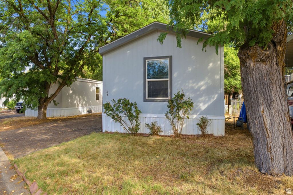 2875 N HILLFIELD RD #62, Layton, UT 84041 — photo 2