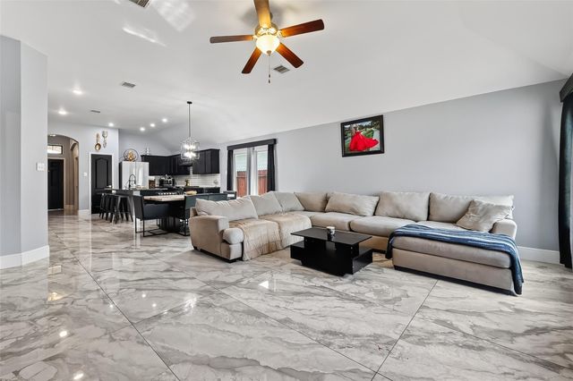 12611 Providence Cove Court, Houston, TX 77086