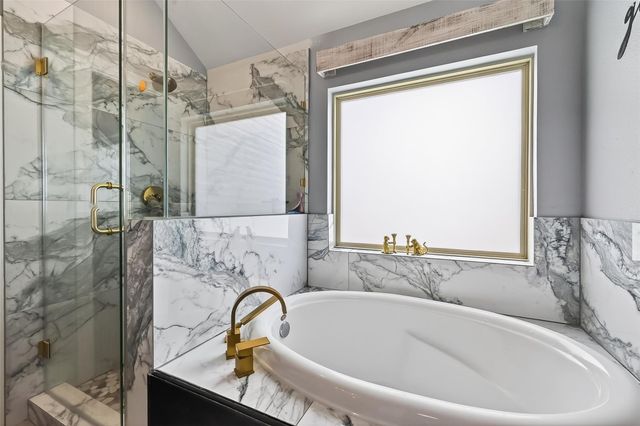 12611 Providence Cove Court, Houston, TX 77086