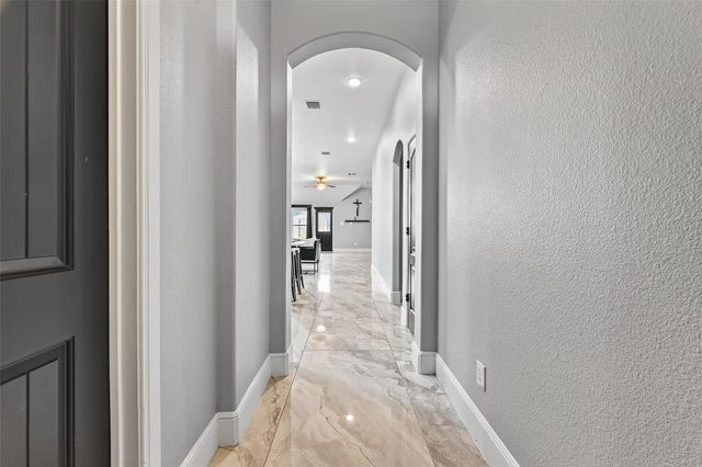 12611 Providence Cove Court, Houston, TX 77086