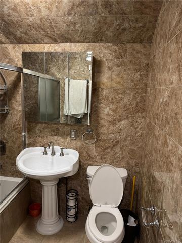 11516 Guy R Brewer Boulevard, Jamaica, NY 11434