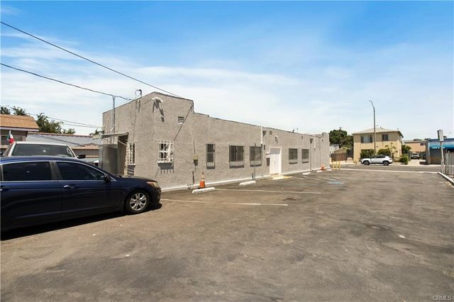 330 E Market Street, Long Beach, CA 90805