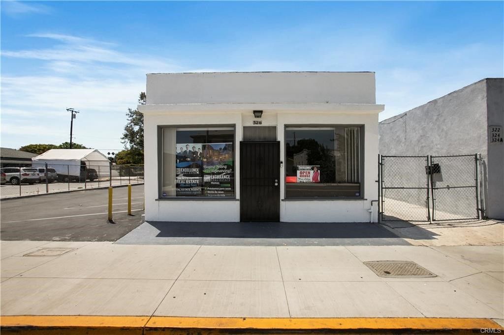330 E Market Street, Long Beach, CA 90805