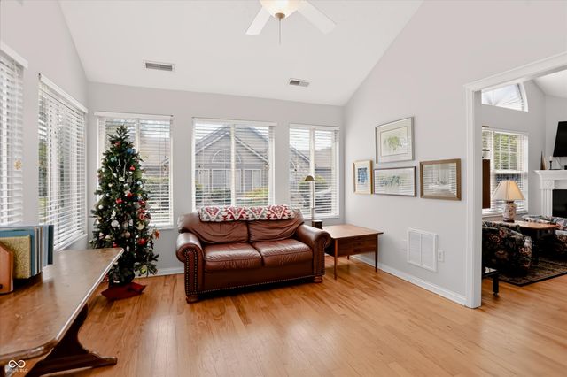 16615 Brownstone Court, Westfield, IN 46074