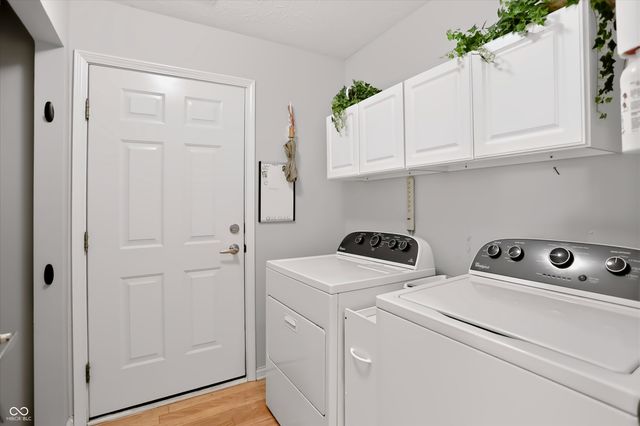 16615 Brownstone Court, Westfield, IN 46074