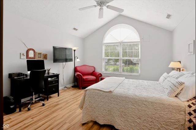 16615 Brownstone Court, Westfield, IN 46074
