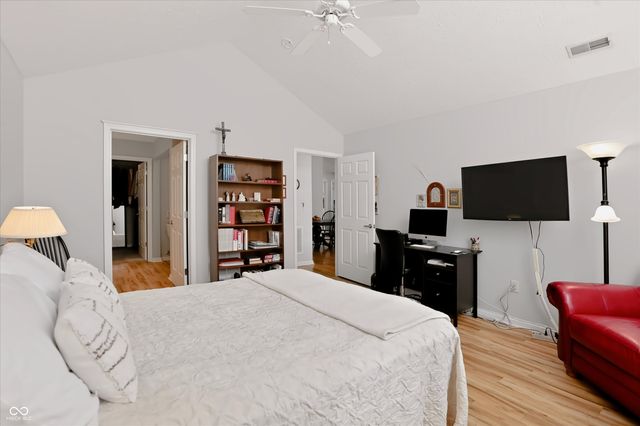 16615 Brownstone Court, Westfield, IN 46074