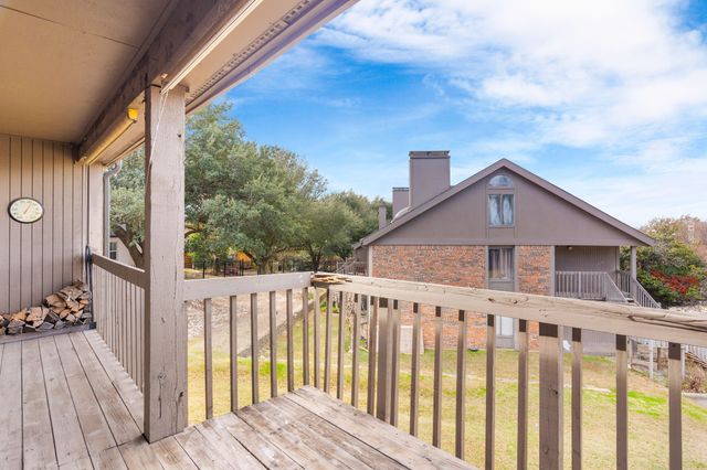 1048 Signal Ridge Place, Rockwall, TX 75032