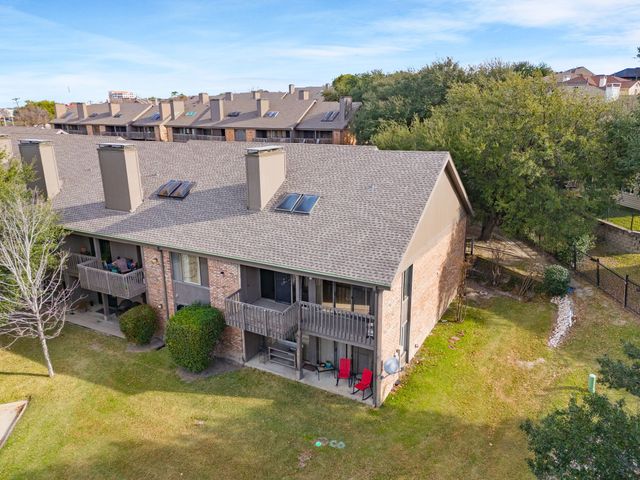 1048 Signal Ridge Place, Rockwall, TX 75032