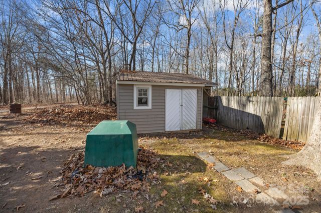 6552 Atlas Drive, Catawba, NC 28609