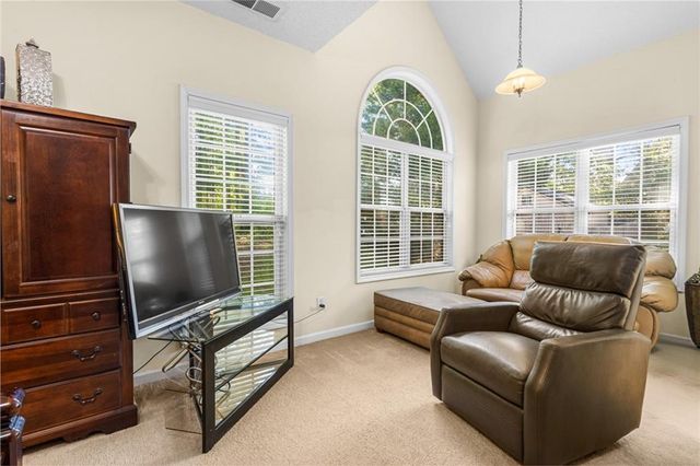 825 Lincoln Square, Locust Grove, GA 30248