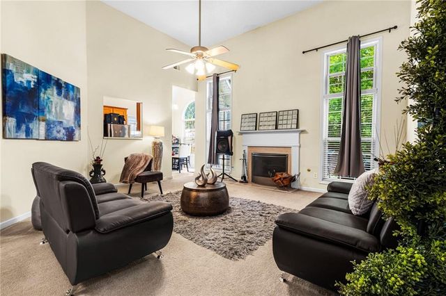 825 Lincoln Square, Locust Grove, GA 30248