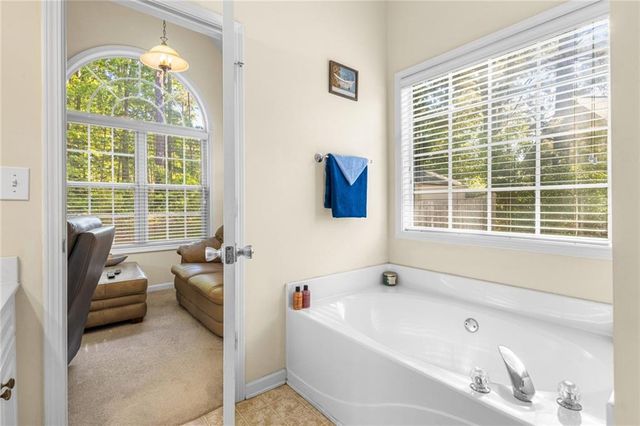 825 Lincoln Square, Locust Grove, GA 30248