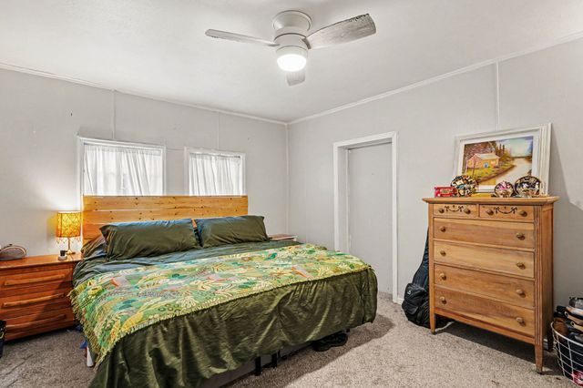 1617 Yale Street, River Oaks, TX 76114