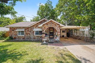1617 Yale Street, River Oaks, TX 76114