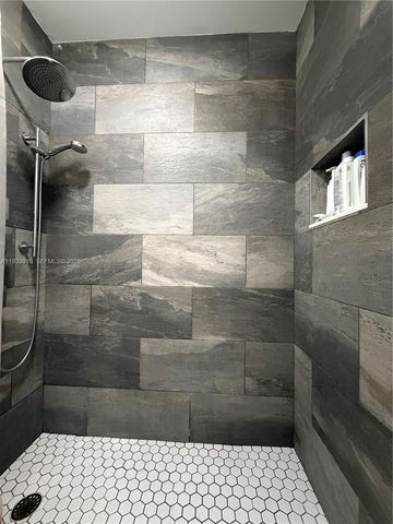 1194 SW 135th Pl, Miami, FL 33184