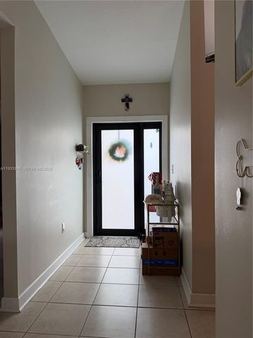 1194 SW 135th Pl, Miami, FL 33184