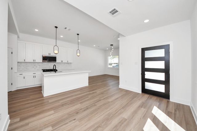 8106 Locksley Street A, Houston, TX 77078