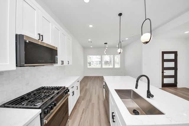 8106 Locksley Street A, Houston, TX 77078