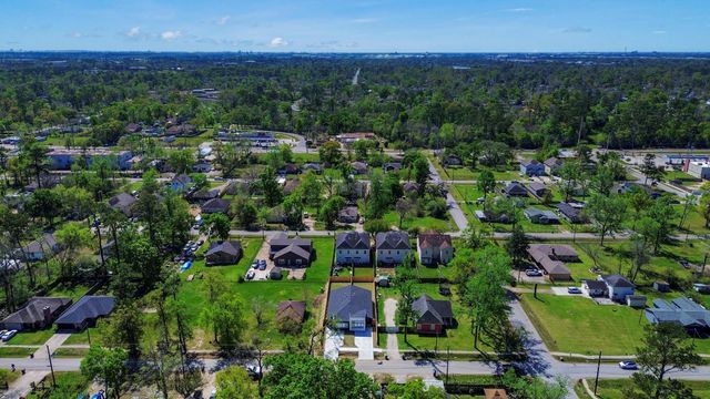 8106 Locksley Street A, Houston, TX 77078