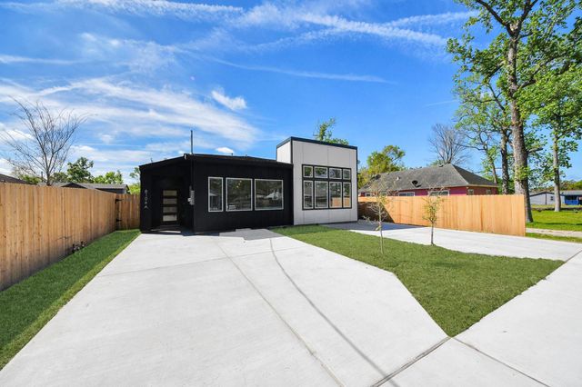 8106 Locksley Street A, Houston, TX 77078