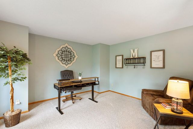 1389 Camelback Drive, Eagan, MN 55123