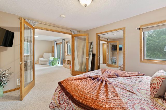 1389 Camelback Drive, Eagan, MN 55123