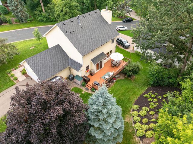 1389 Camelback Drive, Eagan, MN 55123