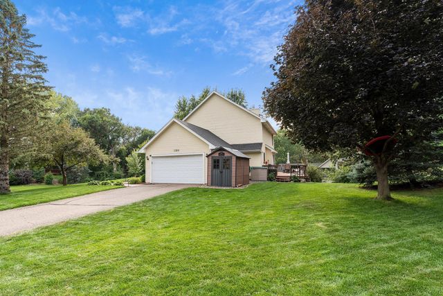 1389 Camelback Drive, Eagan, MN 55123