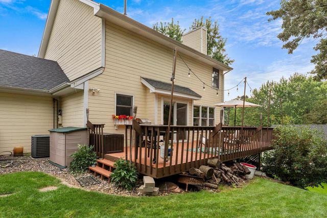 1389 Camelback Drive, Eagan, MN 55123