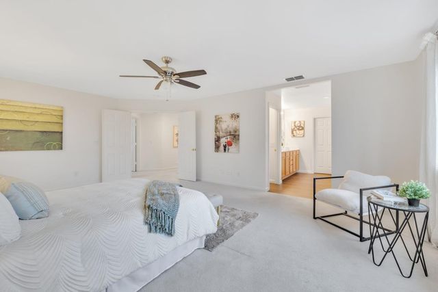 827 Sagewood Lane, Tracy, CA 95377