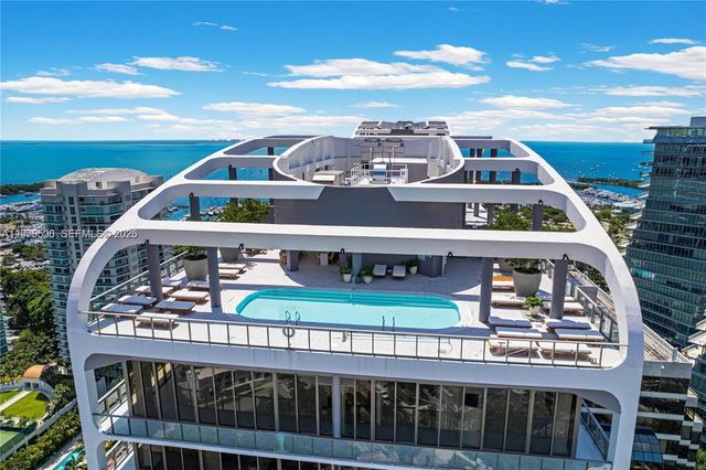 2678 Tigertail Avenue 202, Miami, FL 33133