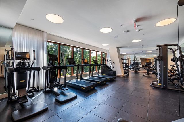 2678 Tigertail Avenue 202, Miami, FL 33133