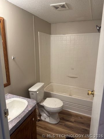 4243 Aqua Road, Kingston, OK 73439