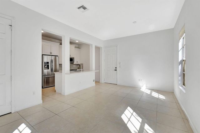 838 NW 83rd Lane, Boca Raton, FL 33487