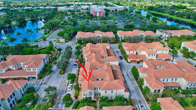 838 NW 83rd Lane, Boca Raton, FL 33487