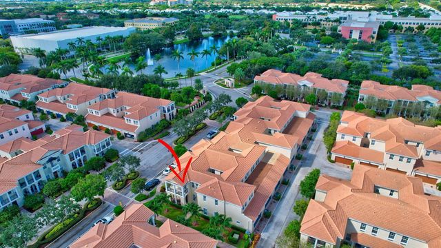 838 NW 83rd Lane, Boca Raton, FL 33487