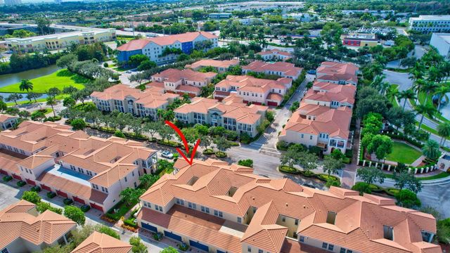 838 NW 83rd Lane, Boca Raton, FL 33487