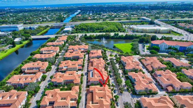 838 NW 83rd Lane, Boca Raton, FL 33487