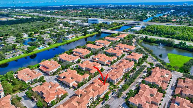 838 NW 83rd Lane, Boca Raton, FL 33487