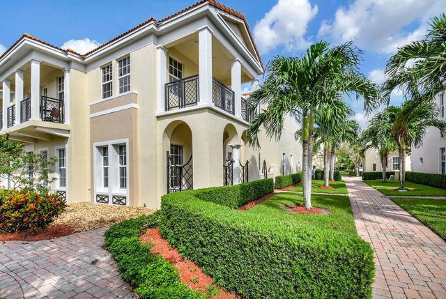 838 NW 83rd Lane, Boca Raton, FL 33487