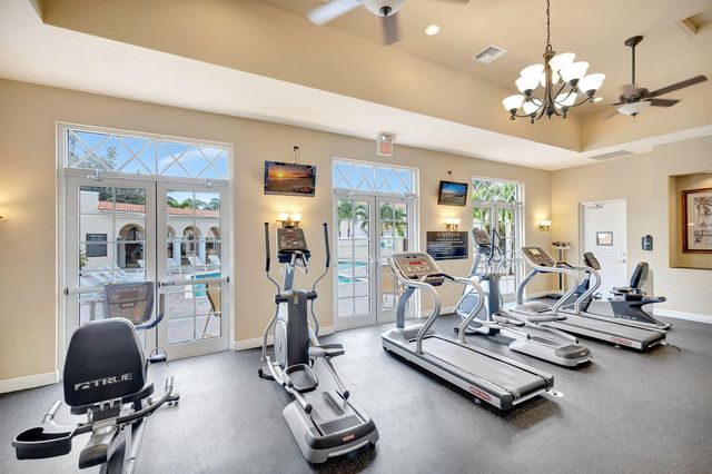 838 NW 83rd Lane, Boca Raton, FL 33487