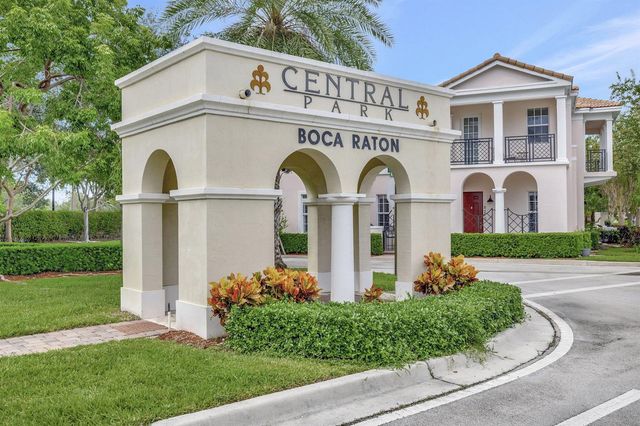 838 NW 83rd Lane, Boca Raton, FL 33487