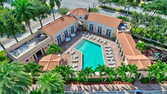 838 NW 83rd Lane, Boca Raton, FL 33487